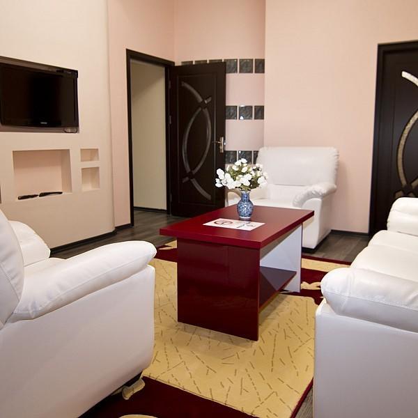 Imperial Hotel Chisinau Bagian luar foto